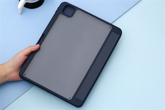 Ốp lưng iPad Pro 11 inch 2021 Nhựa cứng viền dẻo Carbon Proud JM Navy giá tốt