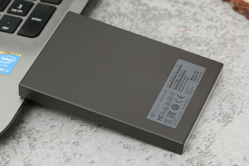 Ổ cứng HDD 1TB Seagate Backup Plus Slim STHN1000401 Bạc