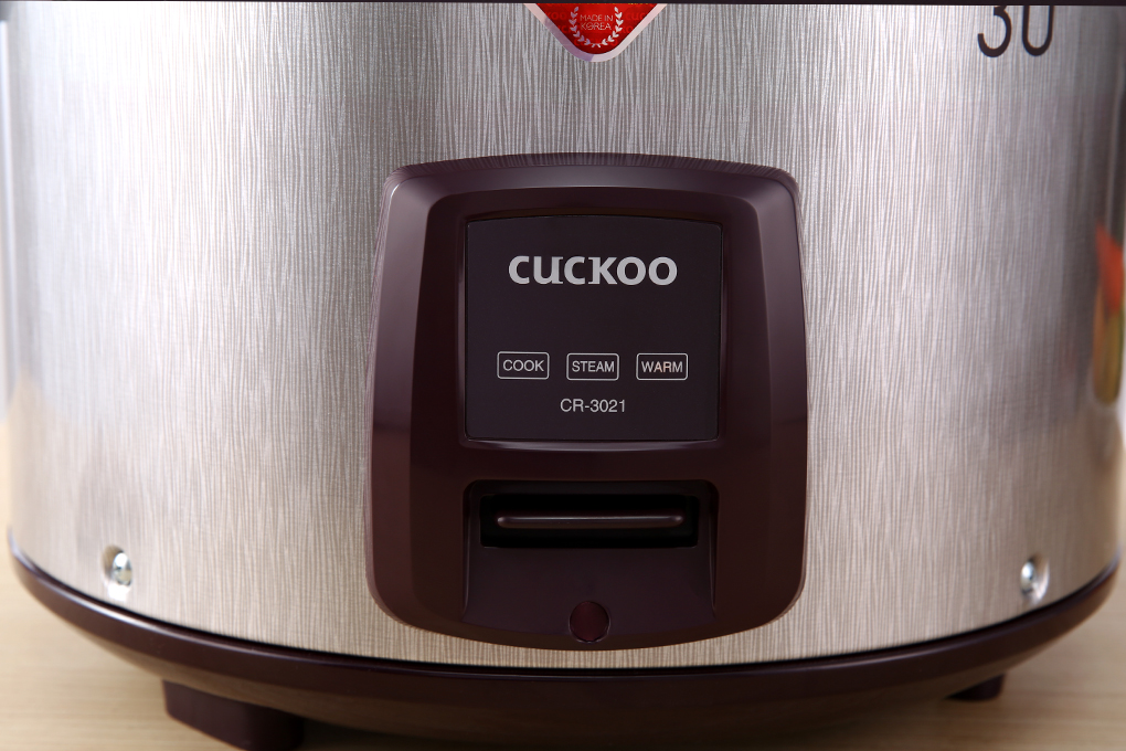Nồi cơm nắp gài Cuckoo 5.4 lít CR- 3021