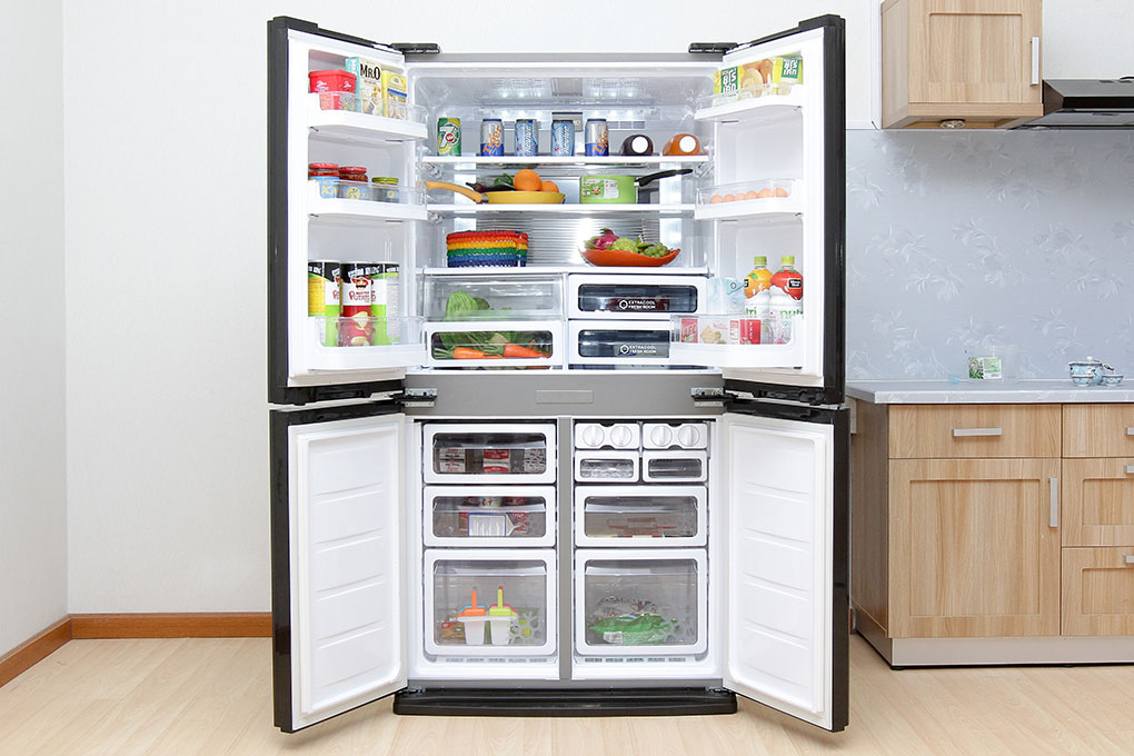 Bán tủ lạnh Sharp Inverter 556 lít SJ-FX630V-ST
