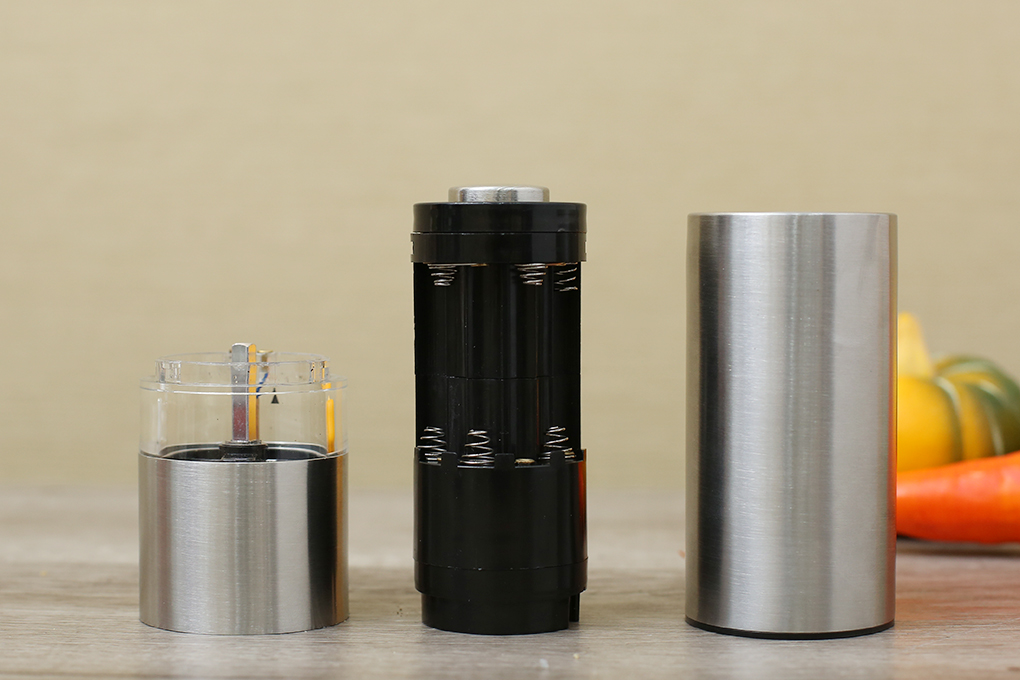 Dụng cụ xay tiêu inox chạy pin DMGK FU-DH03B 30 ml