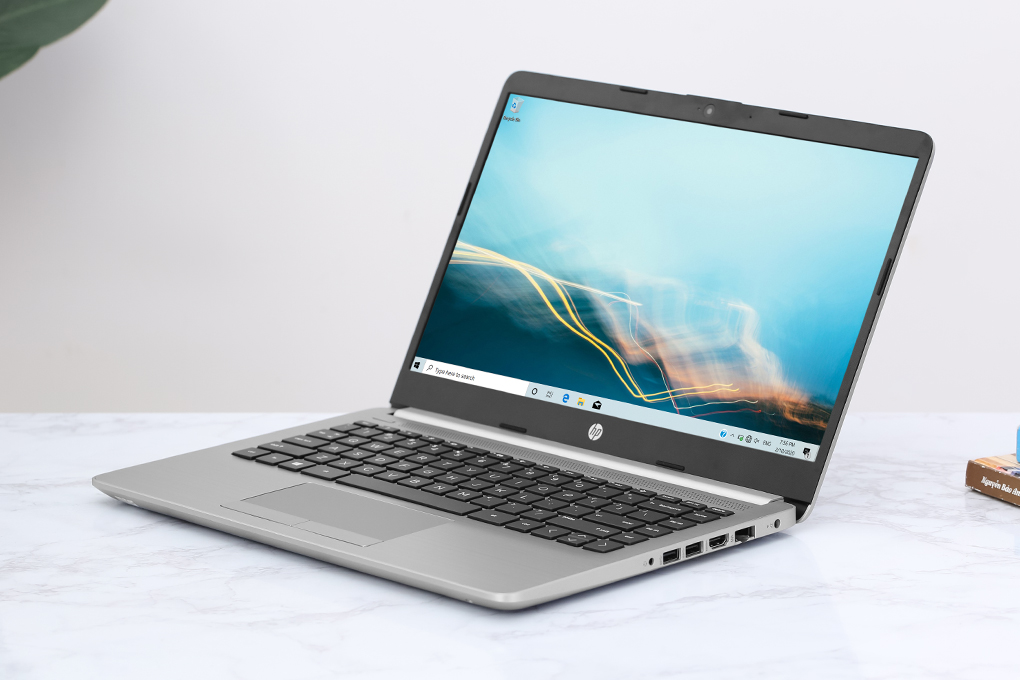 Laptop HP 245 G8 R5 5500U/4GB/256GB/Win10 (53Y22PA)