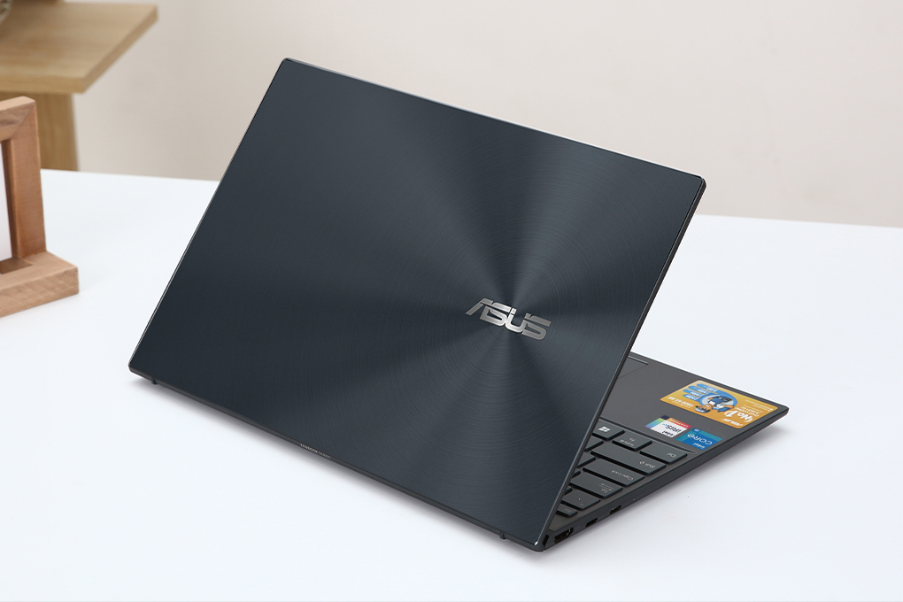 Laptop Asus ZenBook UX425E i5 1135G7/8GB/512GB/Cáp/Túi/Win11 (KI749W) chính hãng
