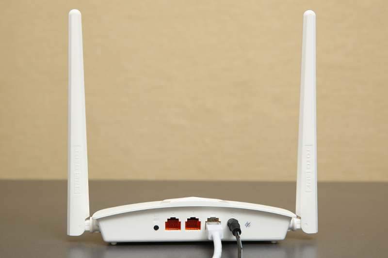 Router Wifi Chuẩn N 300Mbps Totolink N210RE V1 Trắng