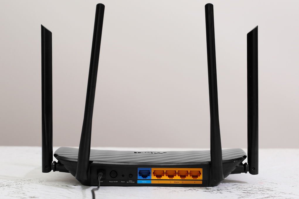 Router Wifi Chuẩn AC1200 Băng Tần Kép TP-Link Archer C6 Gigabit Đen