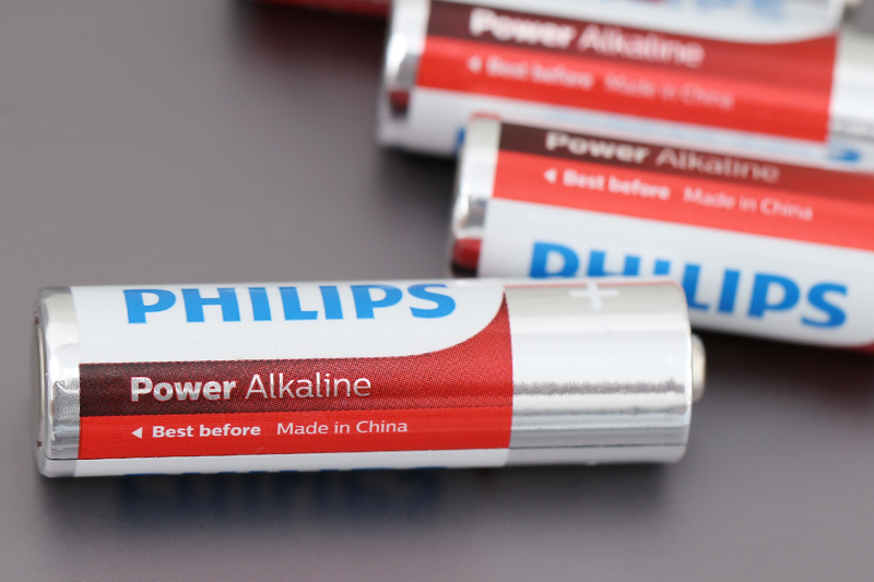 Pin AA 4 viên Alkaline Philips LR6P4B