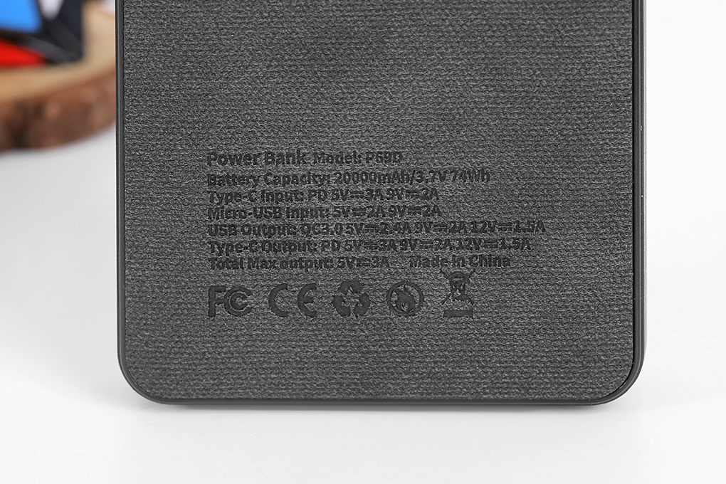 Pin sạc dự phòng Polymer 20.000mAh Type C PD QC3.0 Xmobile PowerBox P69D Đen