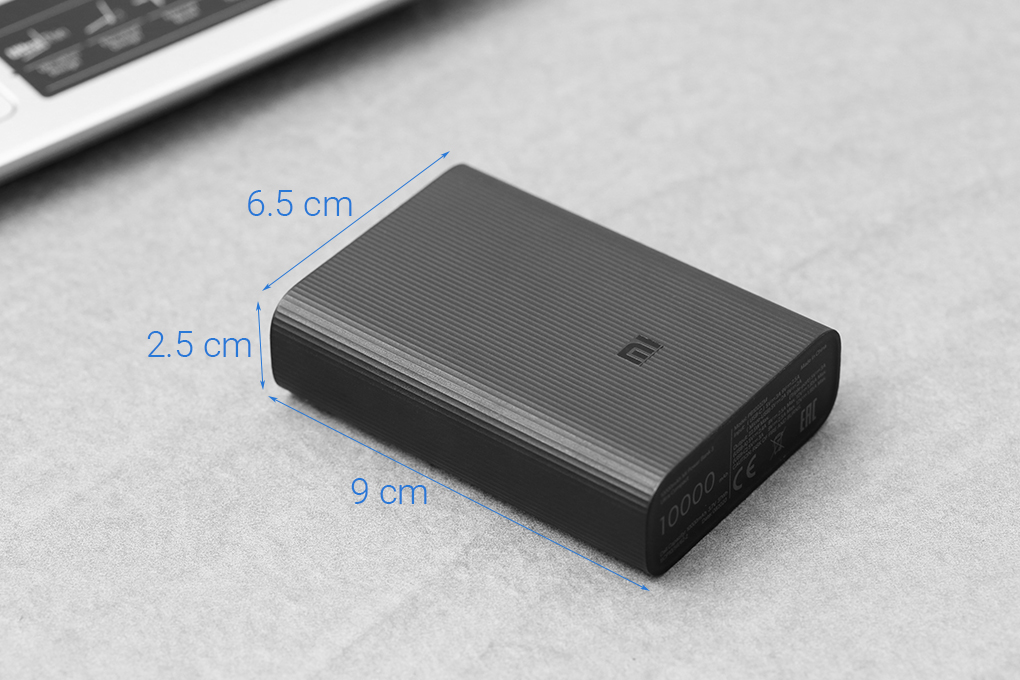 Pin sạc dự phòng Polymer 10.000mAh Type C Xiaomi Power Bank 3 Ultra Compact Đen