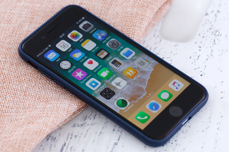 Ốp lưng iPhone 7-8 Nhựa cứng viền dẻo Jelly Slim COSANO Xanh đen