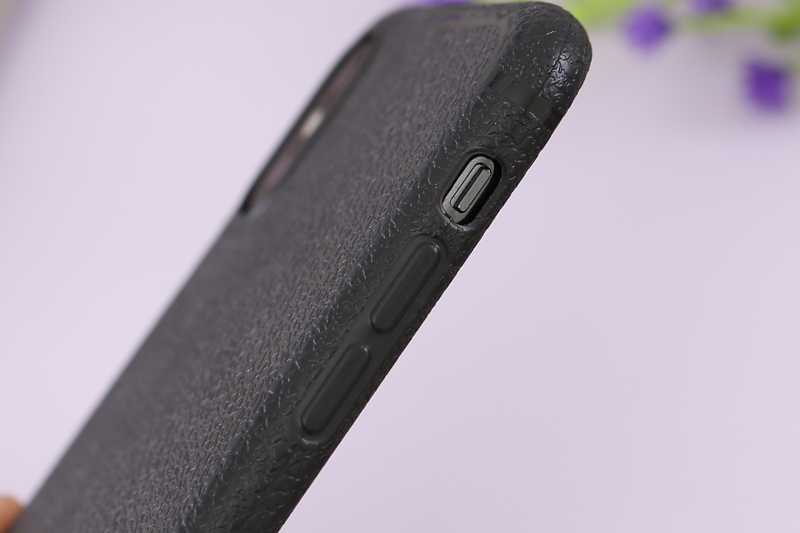 Ốp lưng iPhone X Nhựa dẻo TPU Bordure Texture case OSMIA Đen