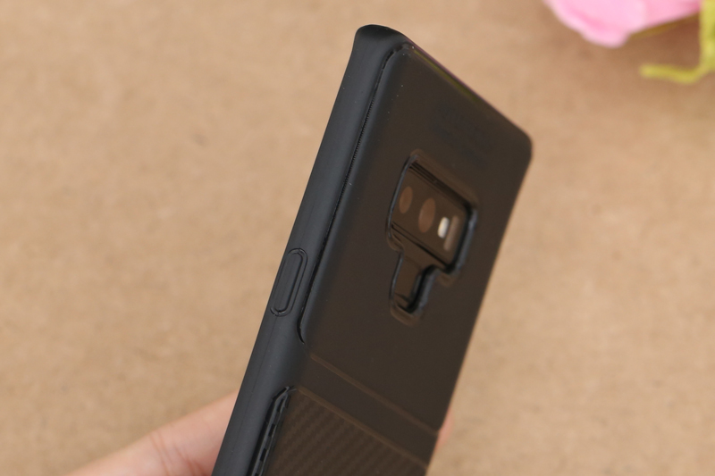 Ốp lưng Note 9 Nhựa dẻo Glossy Carbon Fibre COSANO đen