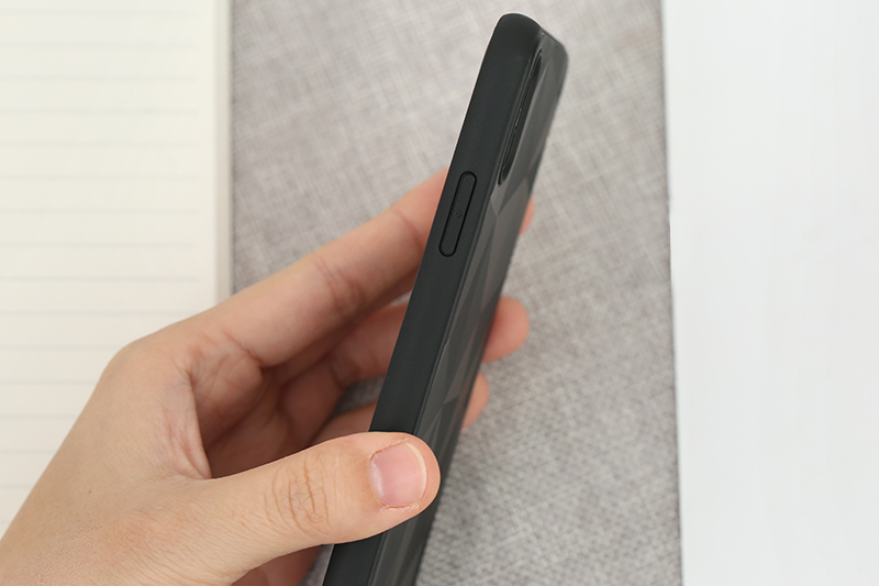 Ốp lưng iPhone X-XS Nhựa dẻo Tristars JM đen