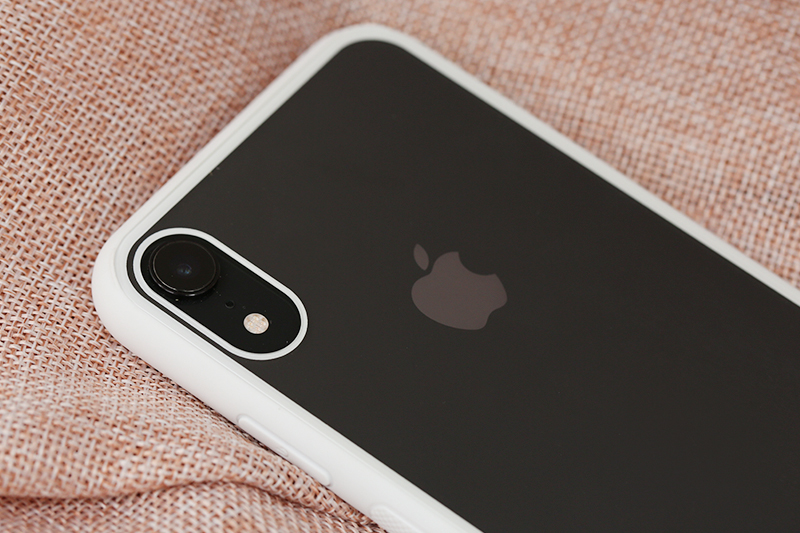 Ốp lưng iPhone XR Nhựa cứng viền dẻo Glass simple II JM trắng giá tốt