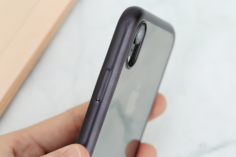 Ốp lưng iPhone XR Nhựa dẻo Electroplating future COSANO đen