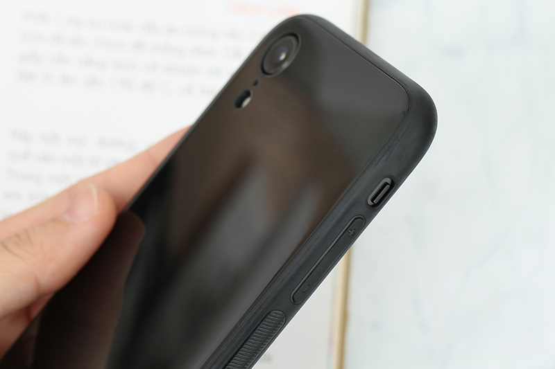 Ốp lưng iPhone XR Nhựa dẻo Glass Duo JM đen