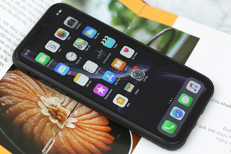 Mua ốp lưng iPhone XR Nhựa dẻo New Carbon Fibre COSANO đen