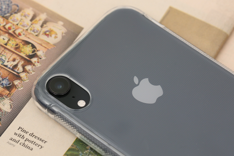 Ốp lưng iPhone XR Nhựa dẻo Tiny Grained COSANO nude giá tốt