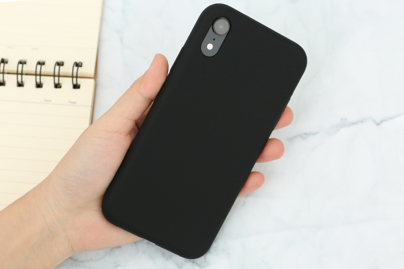 Ốp lưng iPhone XR Nhựa dẻo Ultra Slim Silicone Case JM đen