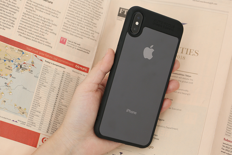 Ốp lưng iPhone XS Max Nhựa cứng viền dẻo Pure III JM đen