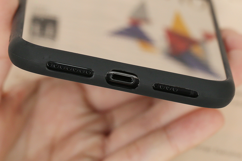 Ốp lưng iPhone XS Max Nhựa cứng viền dẻo Pure III JM đen