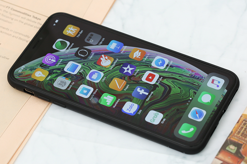 Mua ốp lưng iPhone XS Max Nhựa dẻo New Carbon Fibre COSANO đen