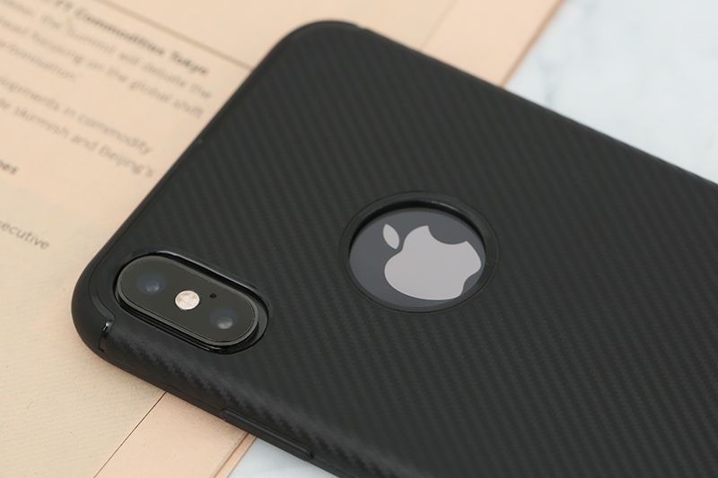 Ốp lưng iPhone XS Max Nhựa dẻo New Carbon Fibre COSANO đen