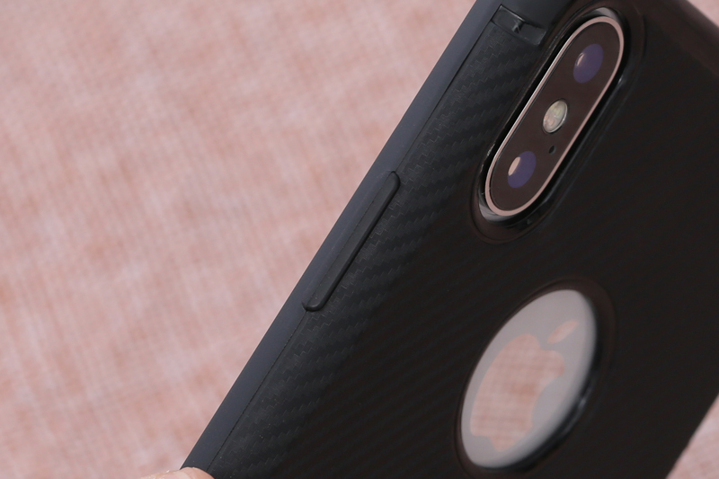 Ốp lưng iPhone X-XS Nhựa dẻo New Carbon Fibre COSANO đen