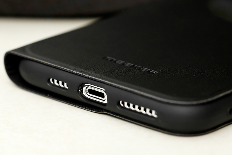 Ốp lưng iPhone 11 Pro Max Nắp gập Techflip VI MEEKER Đen