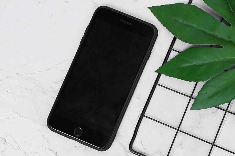 Ốp lưng iPhone 7/8+ Nhựa cứng viền dẻo Tempered Glass Case COSANO SR005 Vịt vàng sweet