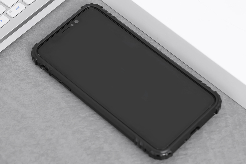 Ốp lưng iPhone Xs Max Nhựa dẻo Mitter JM Đen