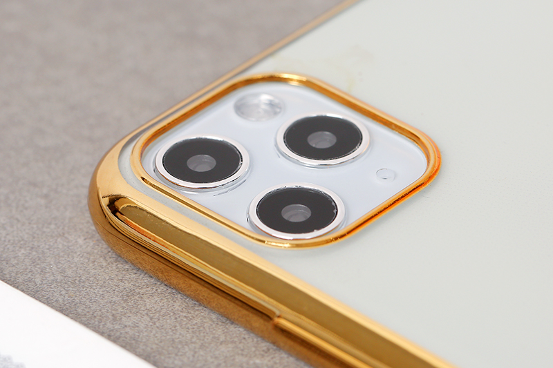 Ốp lưng iPhone 11 Pro Max nhựa dẻo Electro Tpu Pattern JM Gold