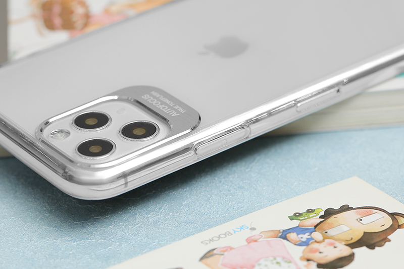 Ốp lưng iPhone 11 Pro Nhựa cứng viền dẻo Metalic MEEKER Silver