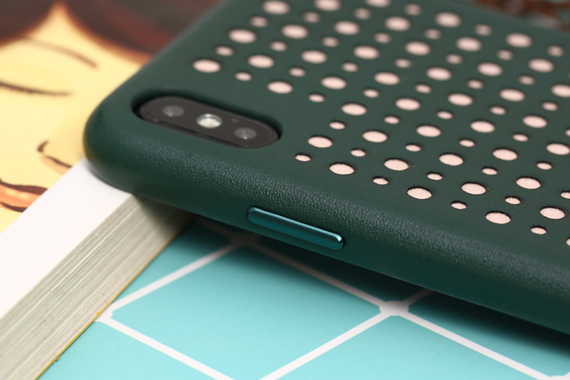 Ốp lưng iPhone Xs Max nhựa dẻo Color Hole PU COSANO Xanh lá