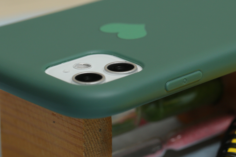 Ốp lưng iPhone 11 nhựa dẻo Pattern Corner TPU COSANO Xanh lá