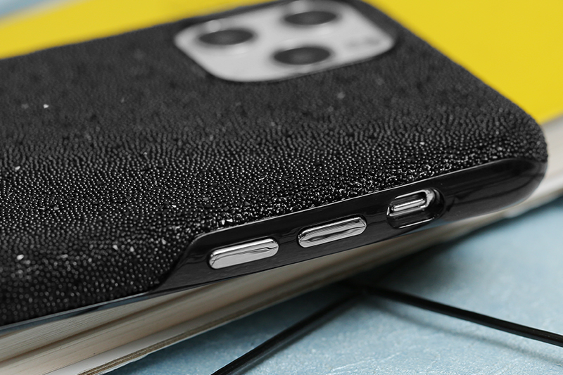 Ốp lưng iPhone 11 Pro nhựa dẻo Crystal TPU case COSANO Đen