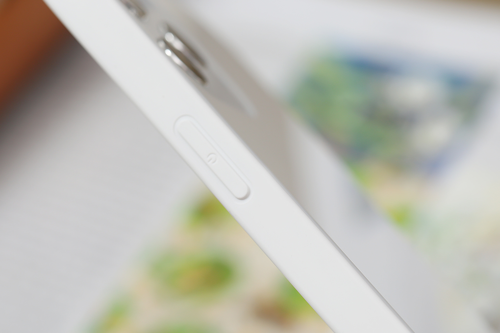Ốp lưng iPhone 12 Pro Max nhựa cứng viền dẻo Tempered Glass Silk OSMIA Trắng
