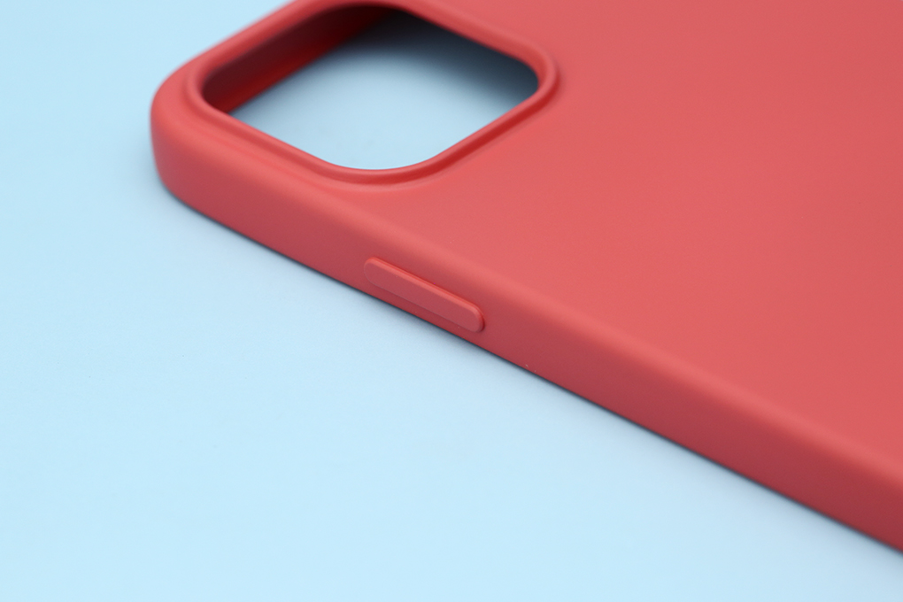 Ốp lưng iPhone 13 Pro Max Silicon OSMIA Đỏ chính hãng