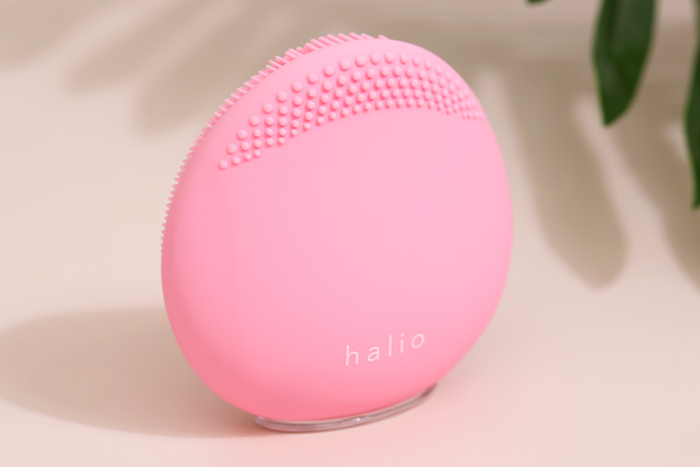 Máy rửa mặt và chăm sóc da nhạy cảm Halio Sensitive Baby Pink chính hãng