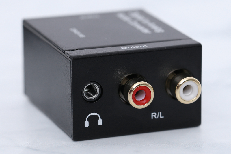 Bộ Adapter chuyển Optical - RCA Audio Xmobile DS405-WB Đen