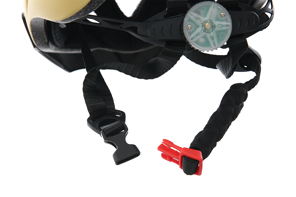 Mũ bảo hiểm xe đạp BatFox 8277 freesize Đen